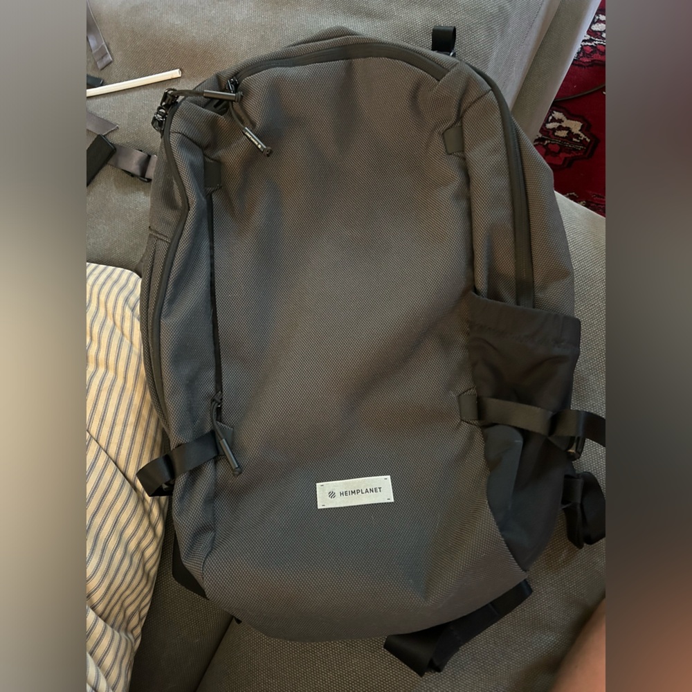 Heimplanet 28 liter travel backpack in castle rock grey